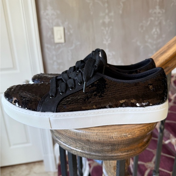 Dirty Laundry , ladies, black sequin sneakers excellent condition very clean 9 - Picture 7 of 14